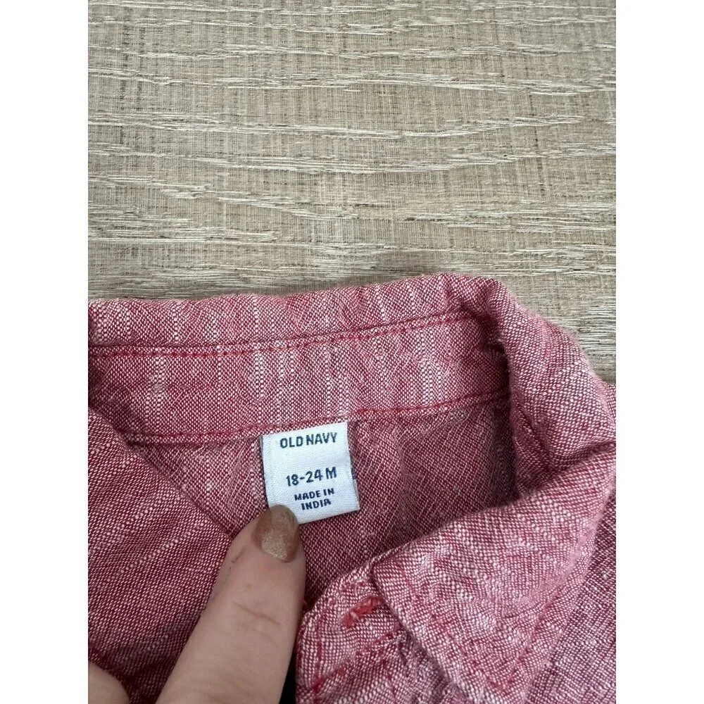 Old Navy Red Textured Button Up